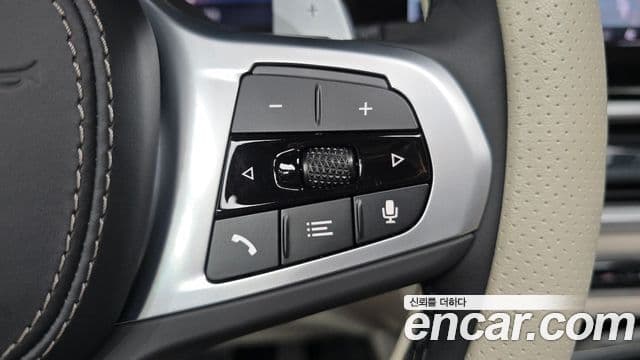 BMW X5 2025 — Photo 10/30
