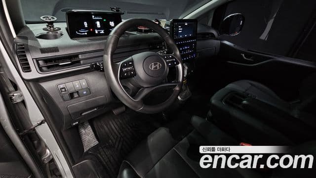 Hyundai Staria 2025 — Şəkil 7/20