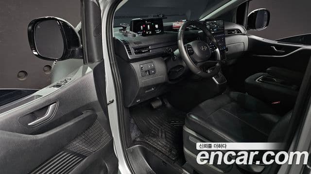 Hyundai Staria 2025 — Şəkil 10/20