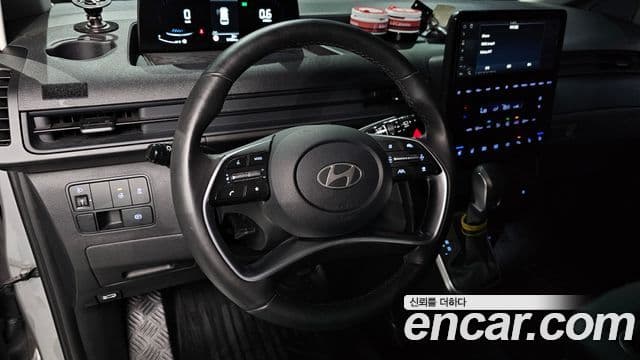 Hyundai Staria 2025 — Şəkil 13/20