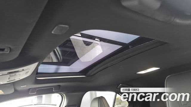 Lexus UX300h 2026 — ფოტო 18/20