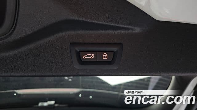 BMW X5 2023 — ფოტო 14/32