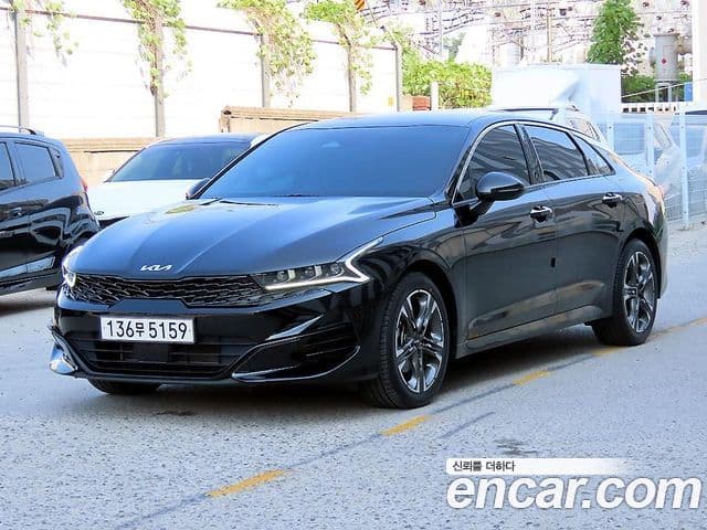 Kia K5 2022 — Şəkil 1/19