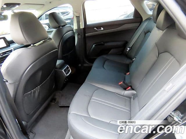 Kia K5 2022 — Şəkil 5/19