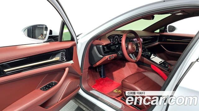 Porsche Panamera 2025 — Photo 26/37
