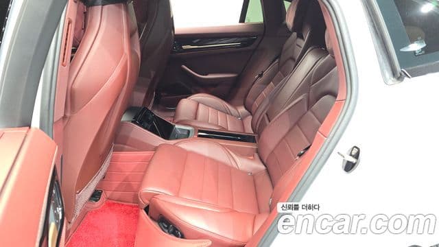 Porsche Panamera 2025 — Photo 20/37