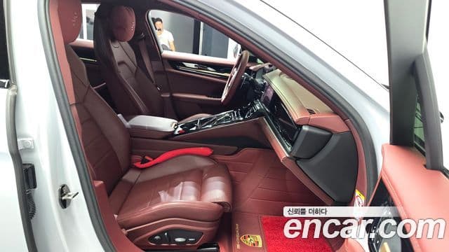 Porsche Panamera 2025 — Photo 9/37