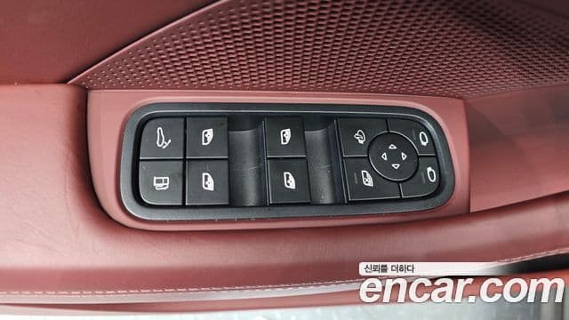 Porsche Panamera 2025 — Photo 23/37