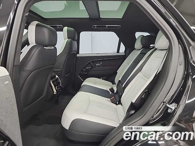 Land Rover Range Rover Sport 2025 — Photo 19/19