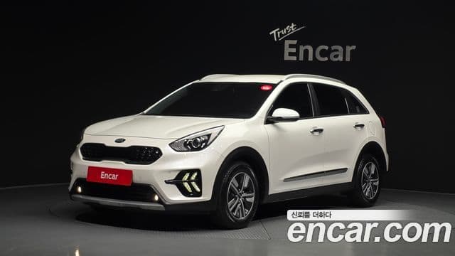 Kia Niro 2019 — Şəkil 9/20