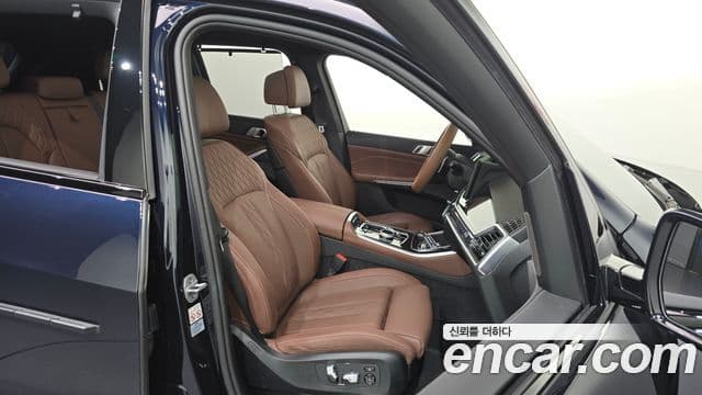 BMW X5 2024 — Photo 29/33