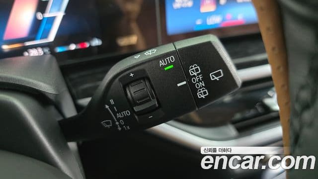 BMW X5 2024 — Photo 27/33