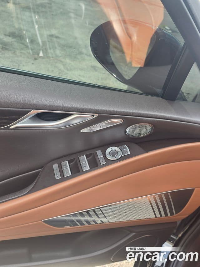 Genesis Electrified G80 2020 — ფოტო 10/13