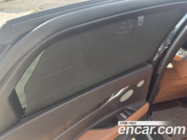 Genesis Electrified G80 2020 — ფოტო 13/13