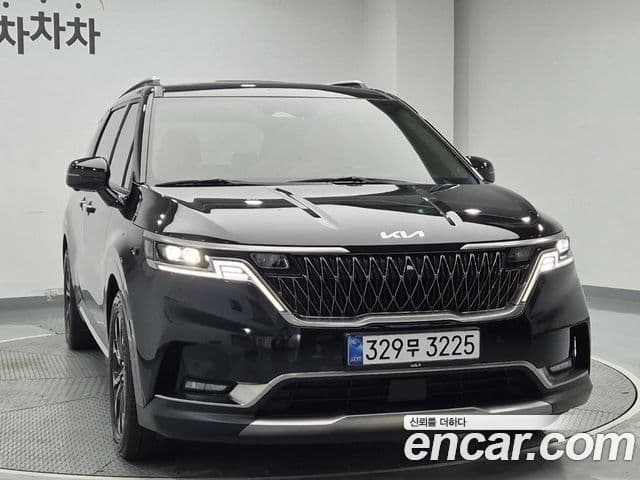 Kia Carnival 2022 — ფოტო 10/20