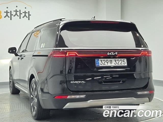 Kia Carnival 2022 — ფოტო 1/20