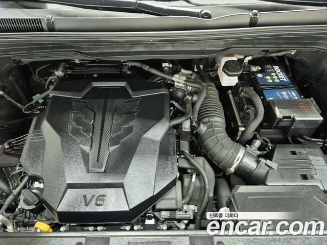 Kia Carnival 2022 — ფოტო 5/20