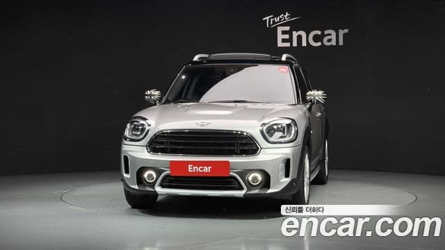 Mini Cooper Countryman 2023 — ფოტო 7/30