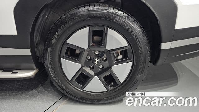 Hyundai Santa Fe 2024 — Photo 35/38