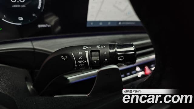 Hyundai Santa Fe 2024 — Photo 24/38