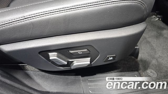 Hyundai Santa Fe 2024 — Photo 33/38