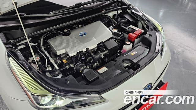 Toyota Prius 2022 — Şəkil 6/20