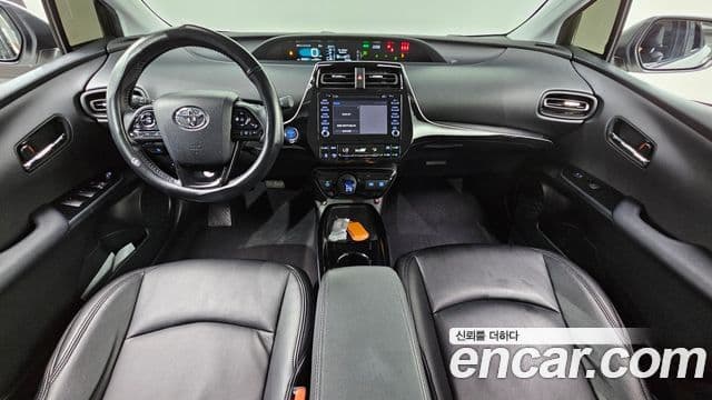 Toyota Prius 2022 — Şəkil 7/20