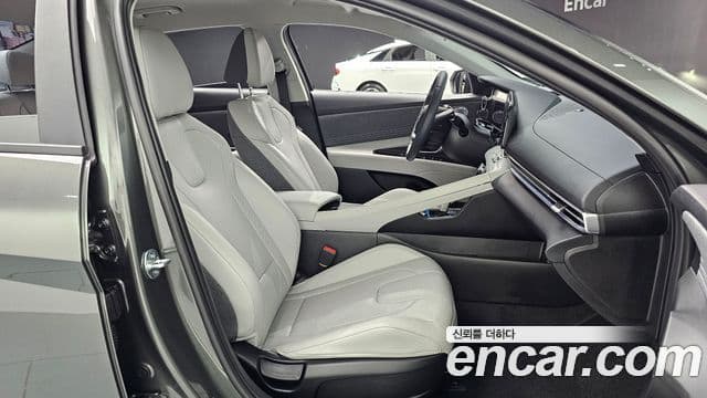 Hyundai Avante 2022 — Şəkil 12/20