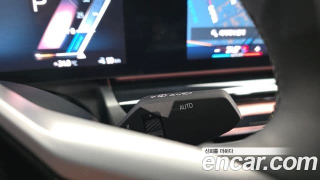 BMW i5 2023 — ფოტო 9/36