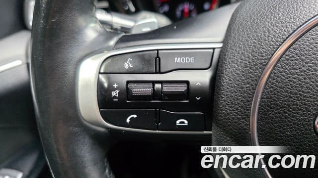 Kia K5 2022 — Şəkil 14/20
