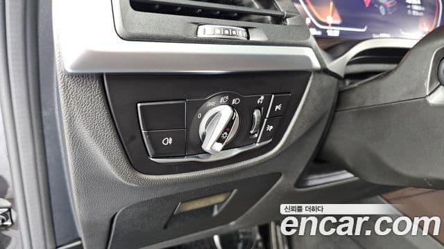 BMW X4 2024 — Photo 13/34