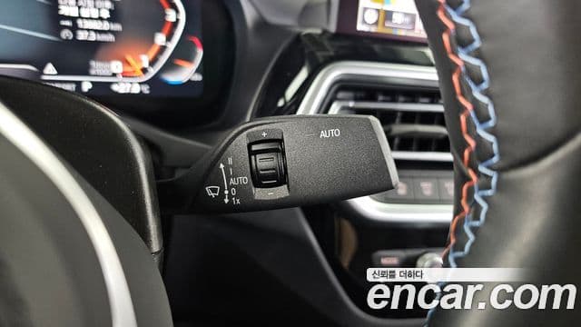 BMW X4 2024 — Photo 4/34