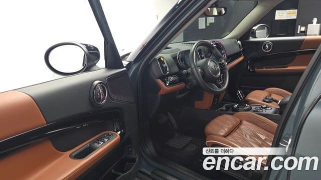 Mini Cooper S Countryman 2021 — ფოტო 9/20