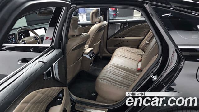 Kia K8 2024 — Фото 12/20