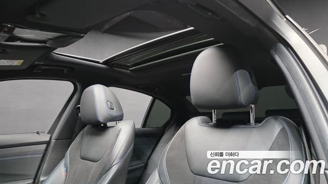 BMW 3 Series 2020 — Şəkil 18/20