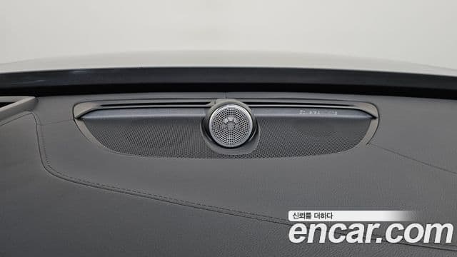 Volvo XC90 2022 — Şəkil 35/38