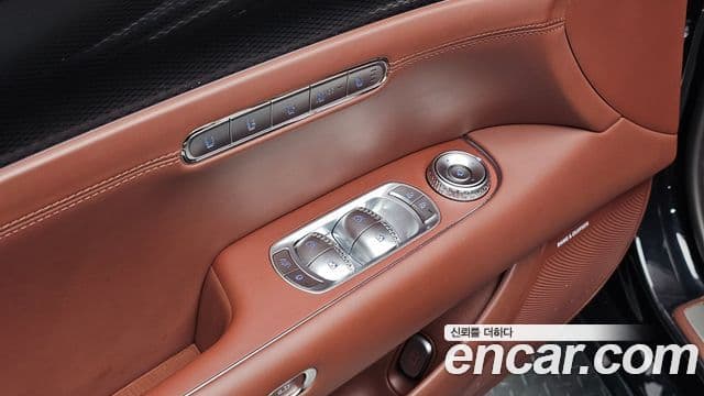 Genesis G90 2022 — Фото 17/20