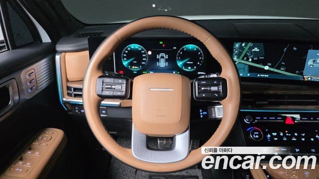Hyundai Santa Fe 2023 — Photo 8/20