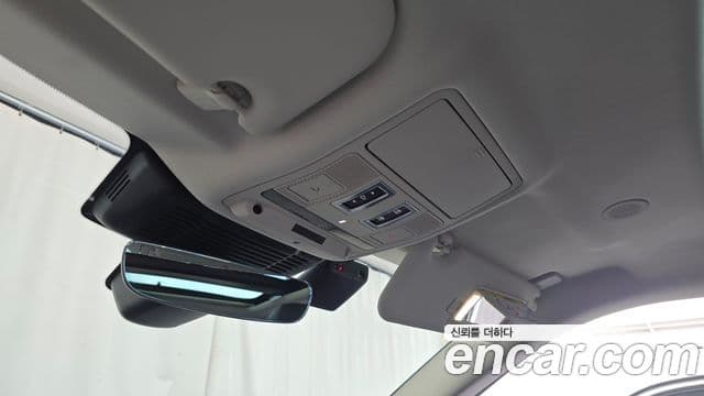 Land Rover Range Rover Evoque 2023 — Şəkil 18/20
