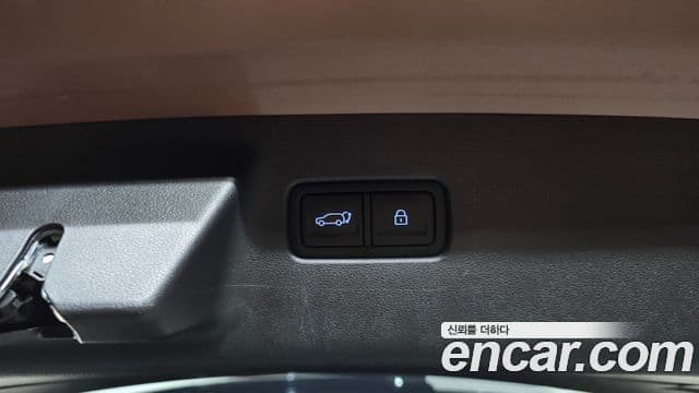 Hyundai Santa Fe 2024 — ფოტო 24/35