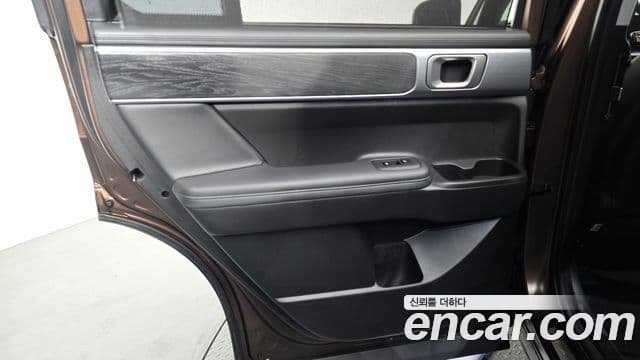 Hyundai Santa Fe 2024 — ფოტო 35/35