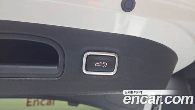 Kia Stinger Meister 2021 — Photo 11/38