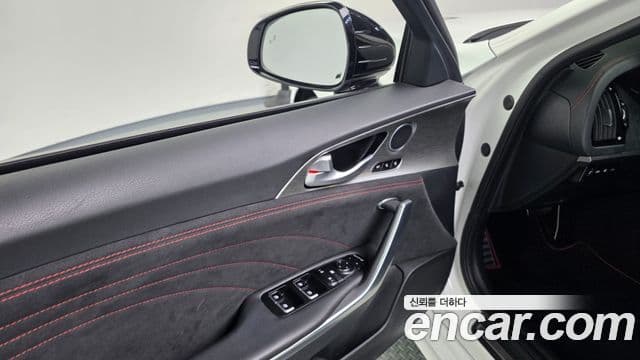 Kia Stinger Meister 2021 — Photo 29/38