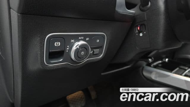 Mercedes-Benz EQB 2022 — ფოტო 12/34