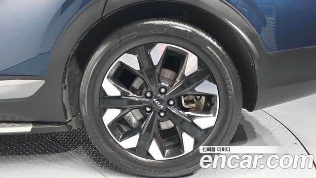 Kia Sportage 2021 — Şəkil 2/32