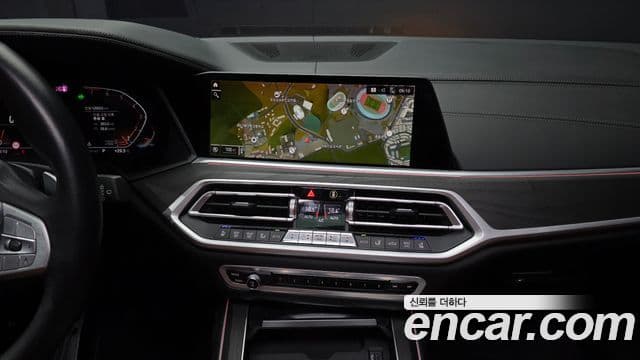 BMW X7 2022 — Şəkil 14/20