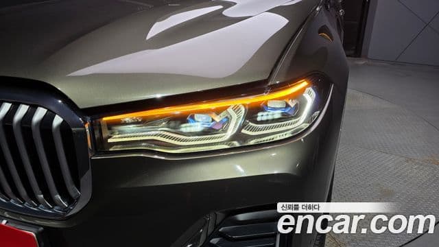 BMW X7 2022 — ფოტო 3/40