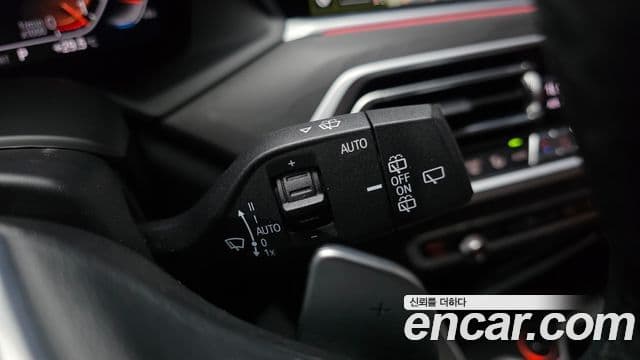 BMW X7 2022 — ფოტო 21/40