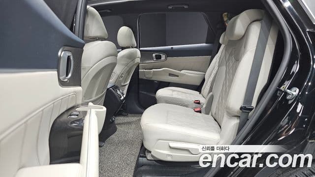 Kia Sorento 2021 — Şəkil 12/20
