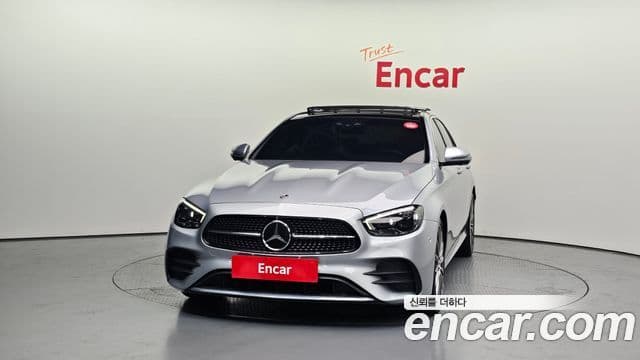 Mercedes-Benz E-Class 2022 — ფოტო 3/20